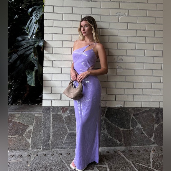 suboo Dresses & Skirts - Lavender Sequin Lace Dress